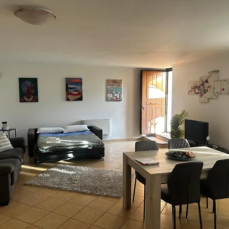 Casa Holly